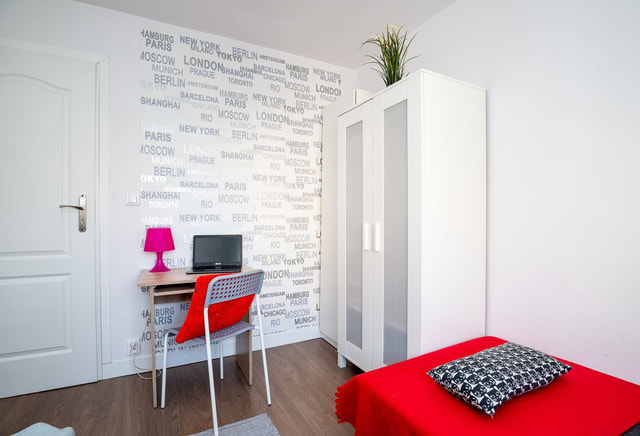 Pokój 1-osobowy, nr.5, os. Oświecenia 9/21