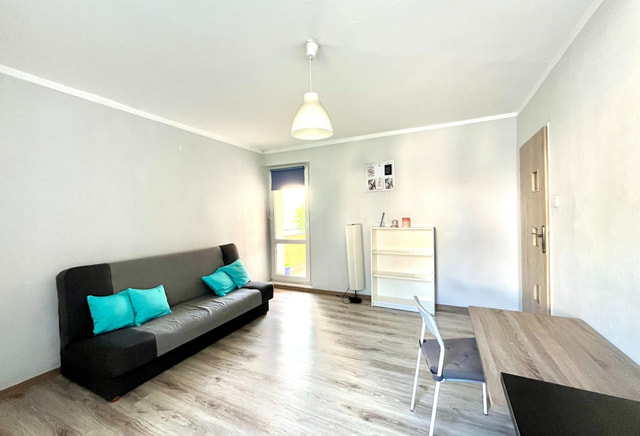 Room for 1-2 people ul. Clothes with a balcony! (No.3)