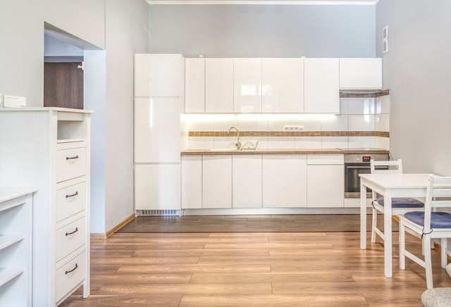 Mieszkanie 2 pokojowe, Chodkiewicza 10