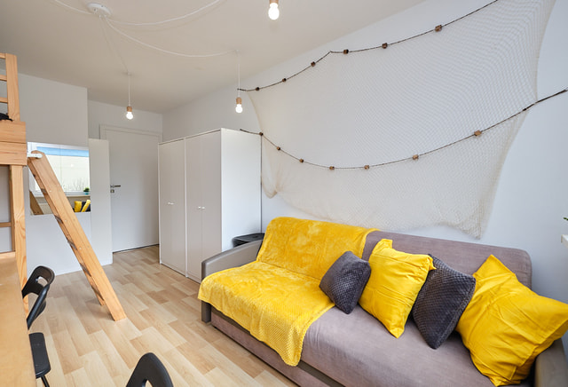 (PULT.46.8.3) Single room, double room