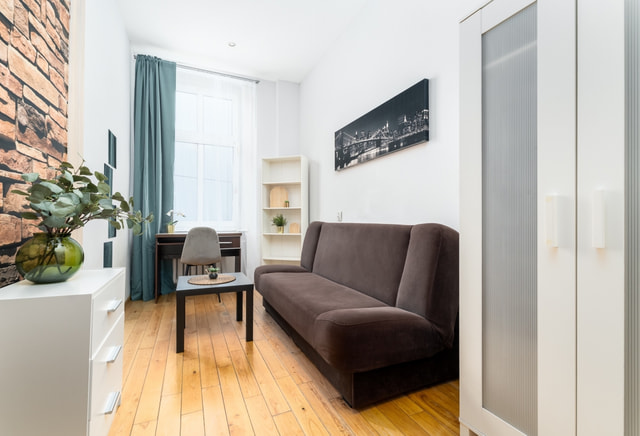 single room no. 3, street: Millet 3
