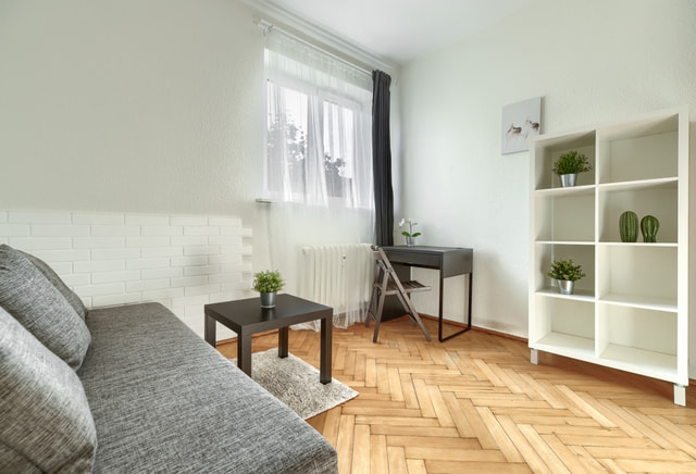 single room no. 1, street: Dworcowa 10