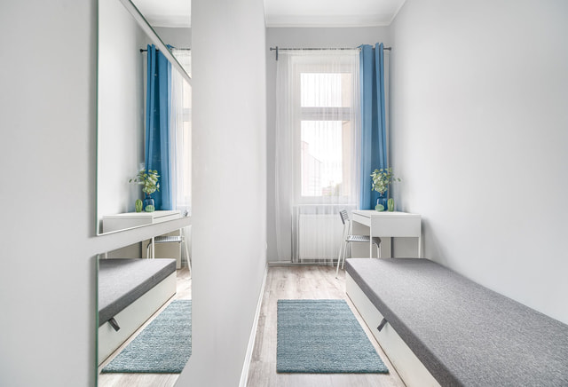 single room no. 3, street: Dubois 3