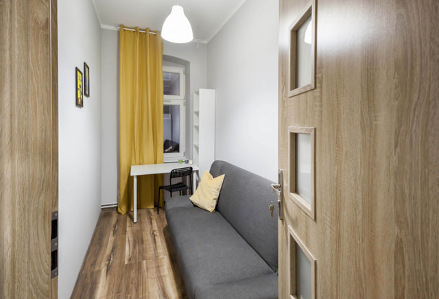 Pokój, ul. Niemierzyńska (nr 1) - przy Centrum !