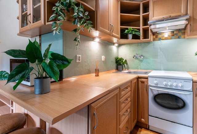 Konstadta 4A, studio apartment