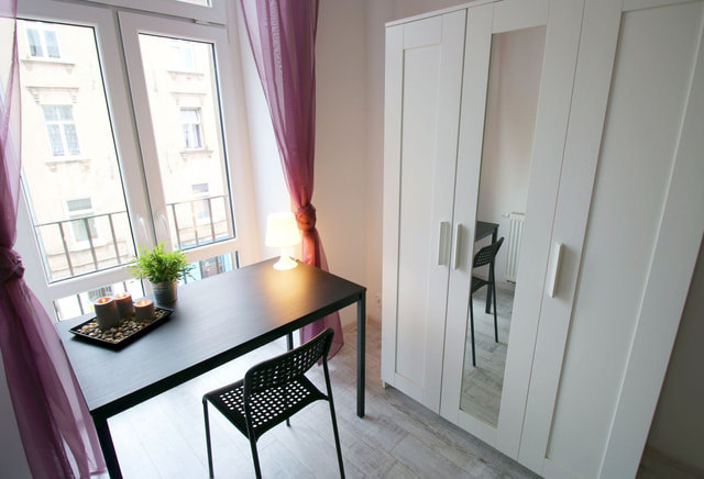 Legionów 69, single room No. 2