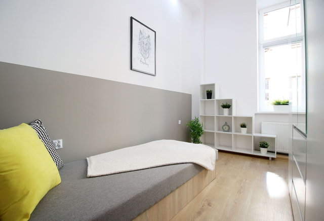 Piotrkowska 68, single room No. 1