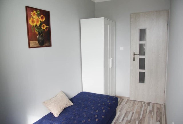 ZAPYTAJ O AKTUALNĄ CENĘ Pokój 1-osobowy nr 3, ul. Hiszpańska 29