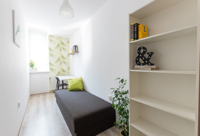 ZADZWOŃ PO AKTUALNĄ CENĘ - Pokój 1-osobowy nr 2, ul. Hallera 57