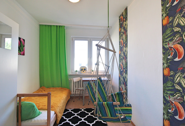 Single room close to Metro Stokłosy| Vistula University