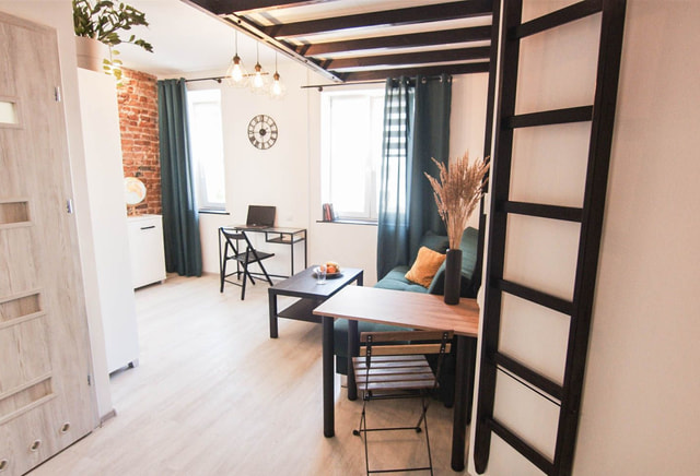 | Kawalerka 26m2 z antresolą | Wilda | ul. Sikorskiego |