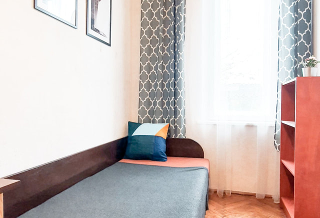 Pokój Centrum Plac Inwalidów Królewska AGH UP UJ balkon w mieszkaniu