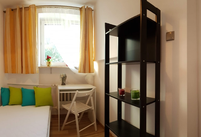 Pokój nr 4 przy Batorego 29