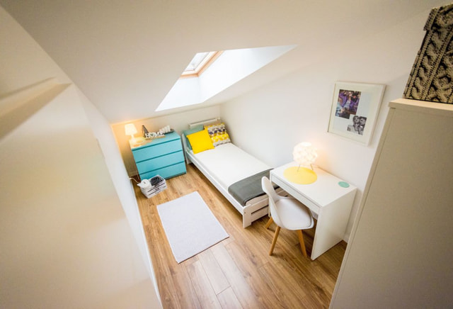 pokój 4 dla jednej osoby, METRO STADION