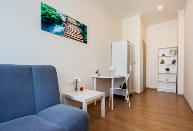 single room no. 8, ul. Żółkiewskiego 5
