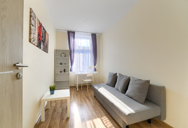 single room no. 2, ul. Królowej Jadwigi 17