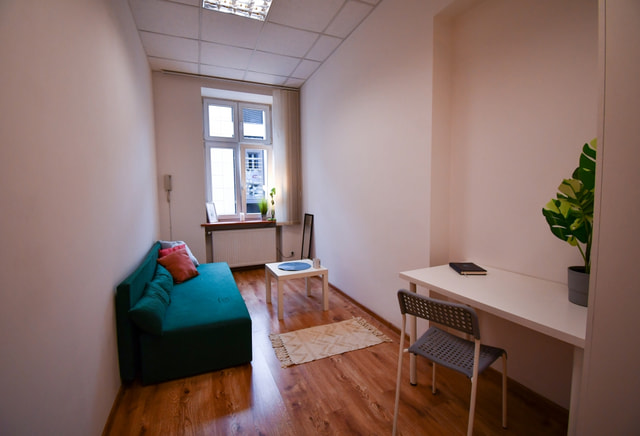 | Comfortable single room | City Center | Półwiejska street |