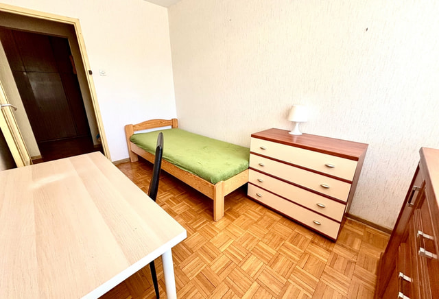 Pokój 1-osobowy 3- trzeci  po lewej od wejścia