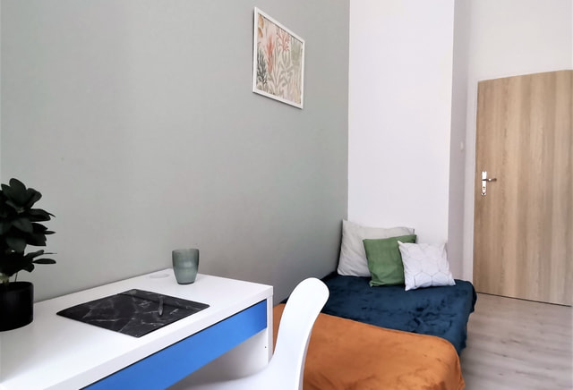 Pokój 1-osobowy, ul. Długa przy Kleparzu, al. Mickiewicza (2)