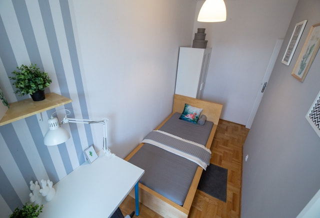 st. Kazimierza Wielki 57 (Single room no. 4 with a balcony)