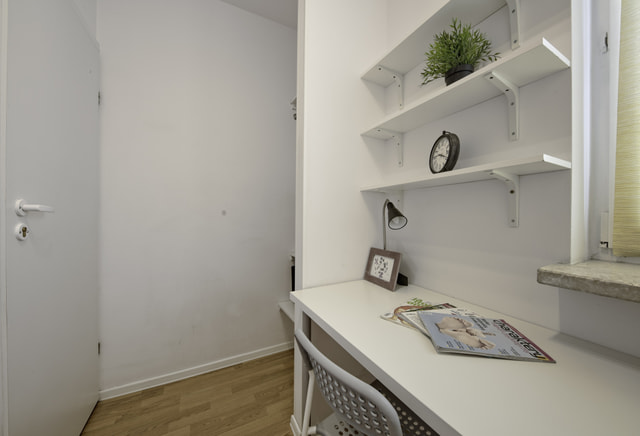 Room #4 at Pod Lipą 8 Street
