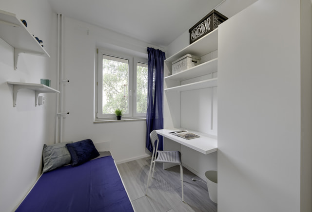 Pokój jednoosobowy #3 przy ul. Wiolinowej 1