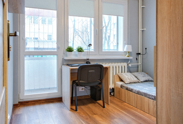 Pokój jednoosobowy #4 z balkonem przy ul. Ostrobramskiej 134