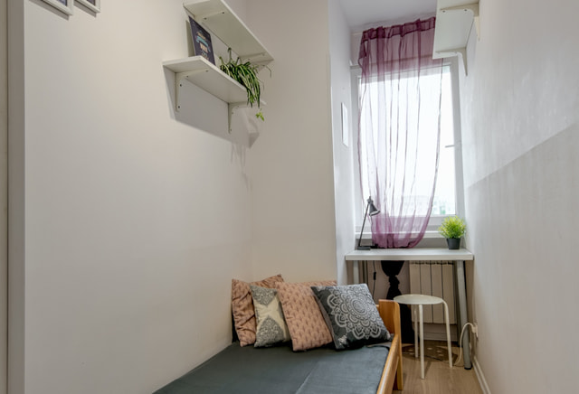 Pokój jednoosobowy #3 przy ul. Lachmana 2 [TYLKO DLA KOBIET]