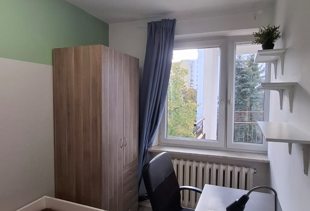 Pokój jednoosobowy #3 przy ul. Na Uboczu 18