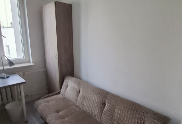 Pokój jednoosobowy #4 przy ul. Na Uboczu 18