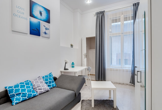 Duży pokój w ścisłym centrum ul. Słowackiego 10, UŚ, SWSM (P7)