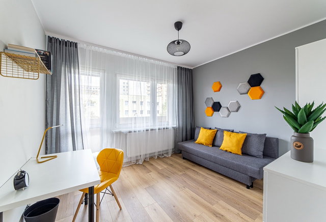 Room 11.8 m2 with a balcony ul. Karpacka 10, close to EU, WSP, UŚ (P2)