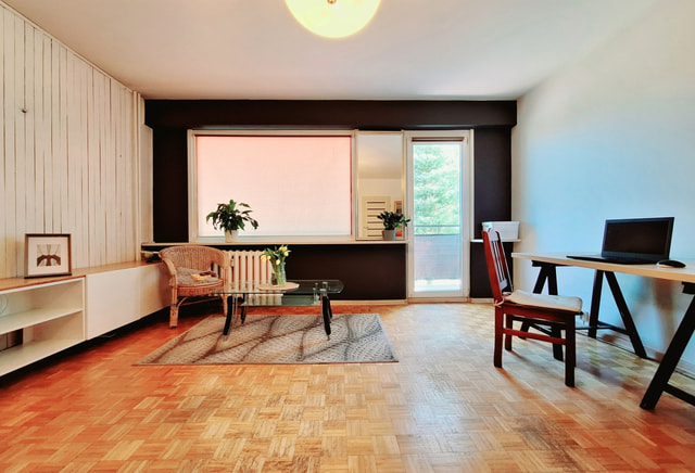 Large single or double room with a balcony, ul. Sunflower