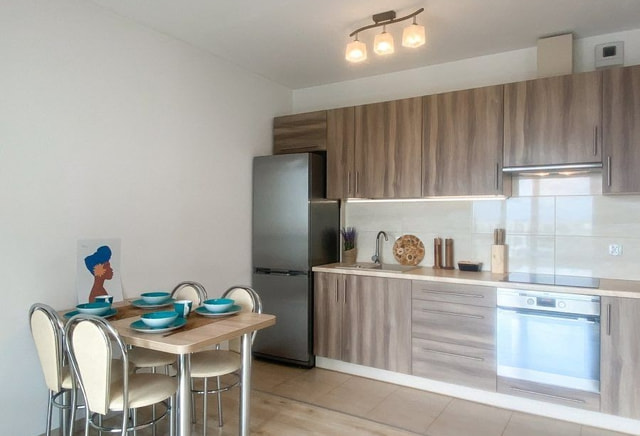 Komfortowa kawalerka z balkonem przy ulicy Leszczynowej 