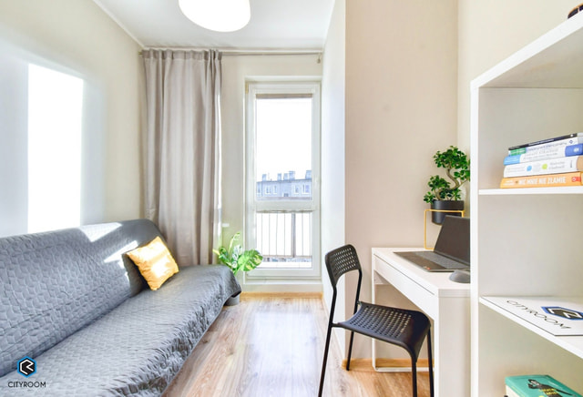 Komfortowy pokój z balkonem - Os. Batorego, Piątkowo