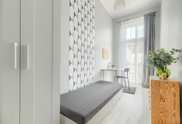 single room no. 8 with balcony, ul. Krzywoustego 53