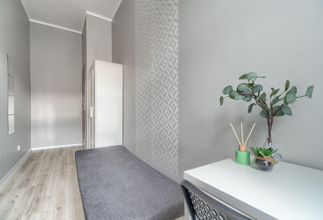 single room no. 10, ul. Krzywoustego 53