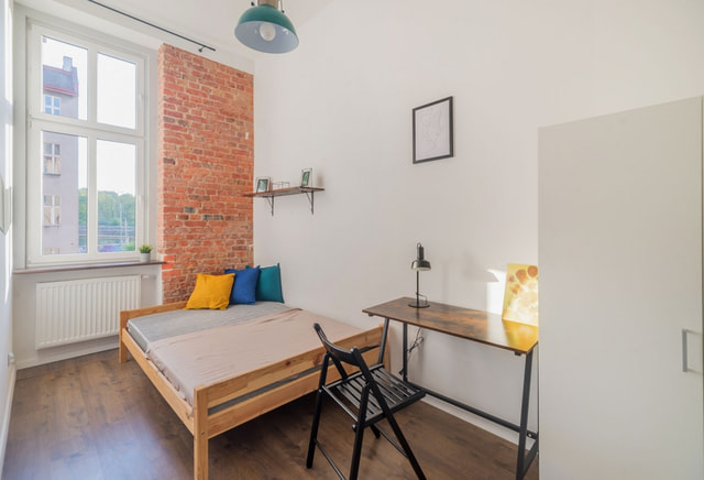 Pokój 1 przy ul. Gdyńskich Kosynierów 9,10,11 w Gdańsku