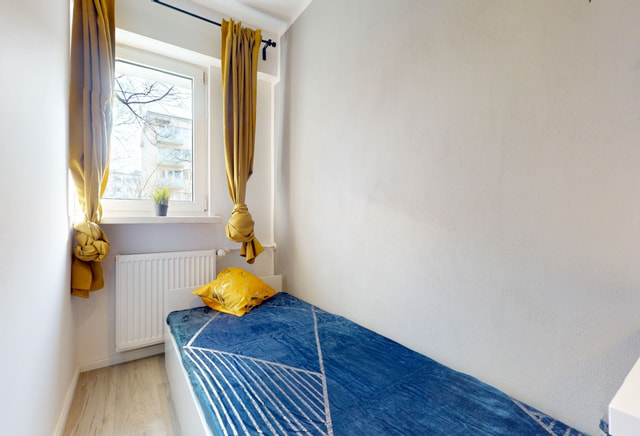 Pokój jednoosobowy #4 przy ul. Kasprowicza 88