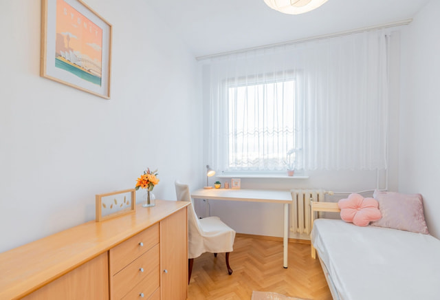 Pokój 4 przy ul. Startowej 11A w Gdańsku