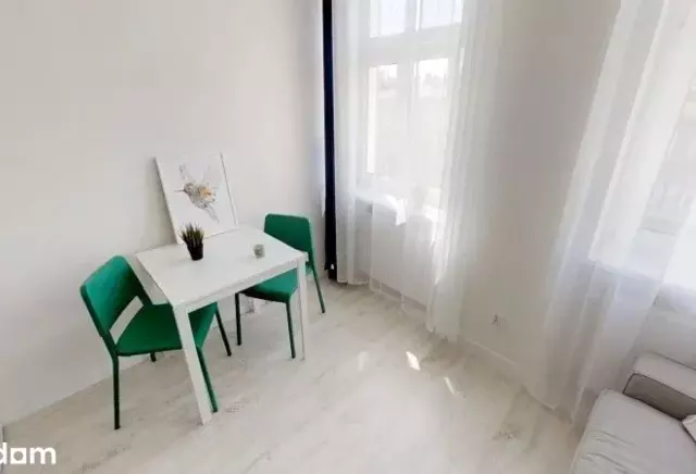 Na wynajem studio przy placu Szarych Szeregów