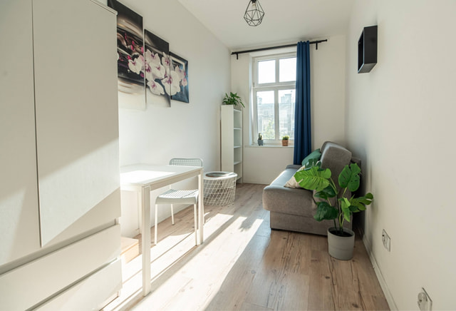 Małe studio przy pl. Szarych Szeregów