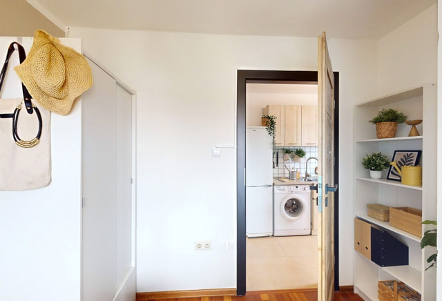 Room No. 2