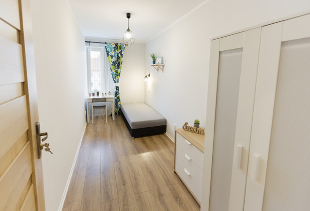 Pokój jednoosobowy nr 7 Plebiscytowa 38 