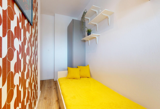 Pokój jednoosobowy #3 przy ul. Ostrzyckiej 1/3