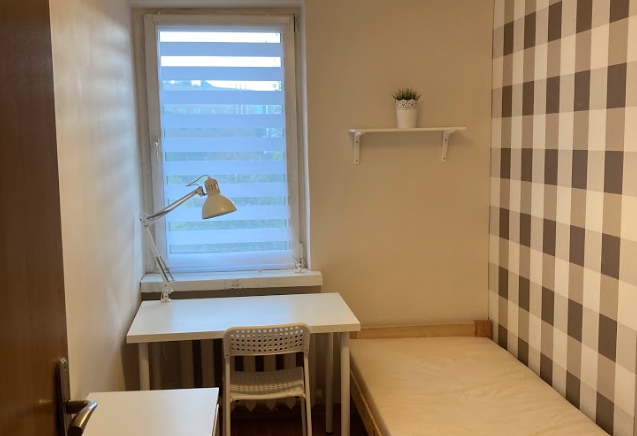 Pokój 2 przy Sowińskiego 7