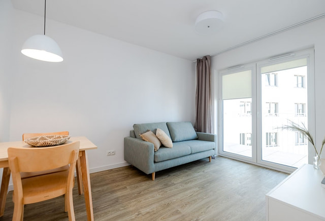 2-pokojowe | 40.2 m2 | Balkon | Internet w cenie | Bezpośrednio