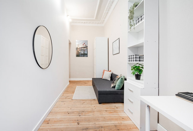 (WYSZ.100.2.4) Duży jasny pokój 