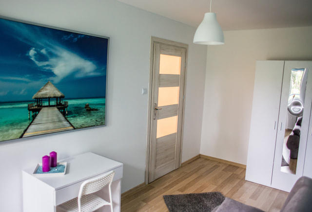 Pokój  jednoosobowy – ul. Biedronki