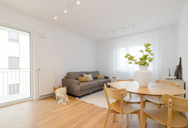3-room | 57.59 m2 | Balcony | Internet included | Direct